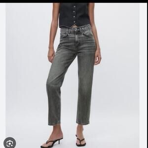 Zara Crop Straight Leg Gray Jeans size 6